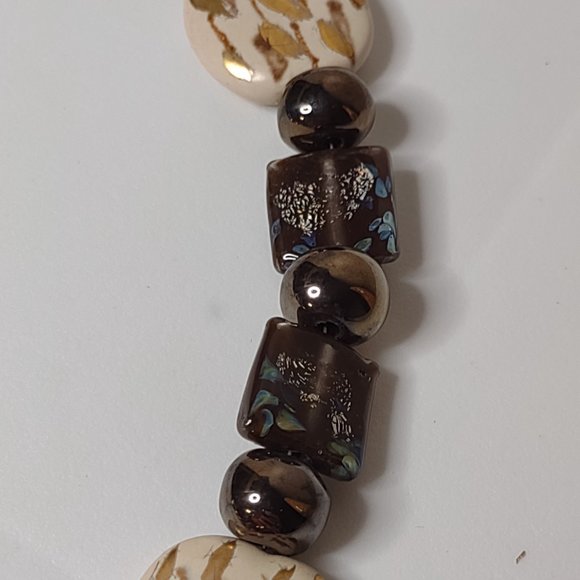 19.5 Inch Glass And Ceramic Bead Necklace - Picture 5 of 11